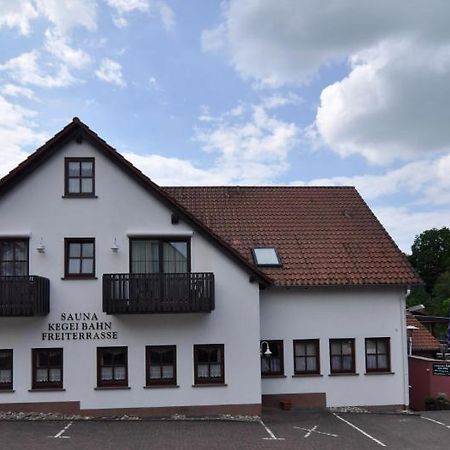 Landgasthof Lang Zum Adler Oberkalbach Buitenkant foto