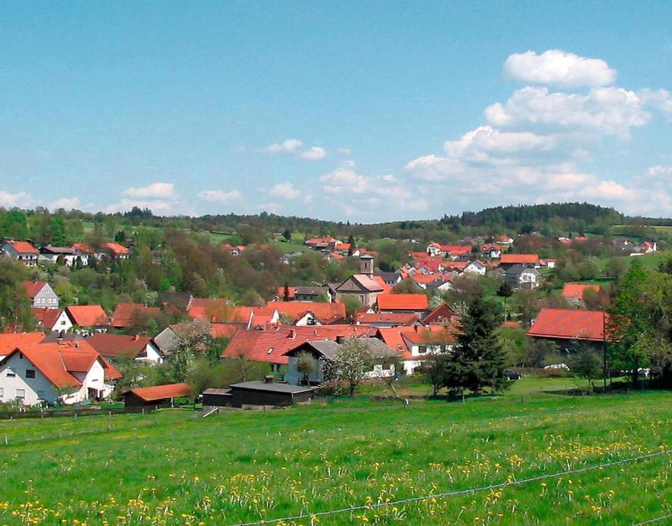 Landgasthof Lang Zum Adler Oberkalbach Buitenkant foto